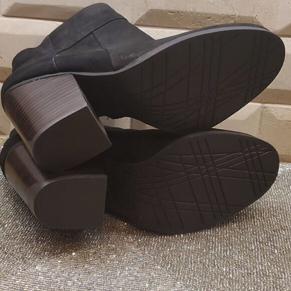 KENNETH COLE "Might Be" Black Booties - Size 10 - Picture 11 of 11